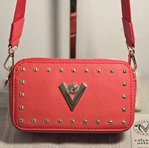 Valentino Orlandi Crossbody Camera Bag Red w/Gold Studding Retail $159 NWT - Picture 4 of 4